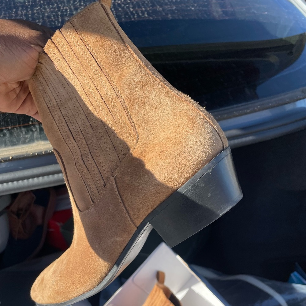 Steve Madden Men’s boots size 9